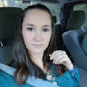 Meet your Posher, Leah